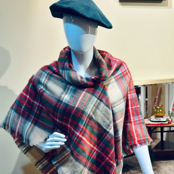 🌟3xHP🌟NWOT Red & Tan Tartan Plaid Large Square Acrylic Scarf Wrap - Picture 1 of 7
